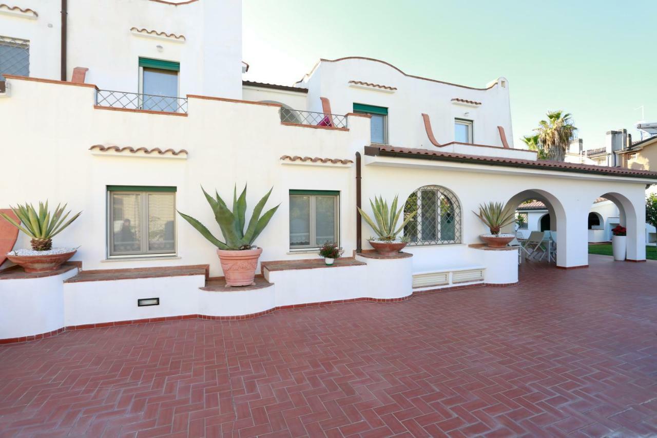 L'Ippocampo Guest House Sabaudia Exterior foto