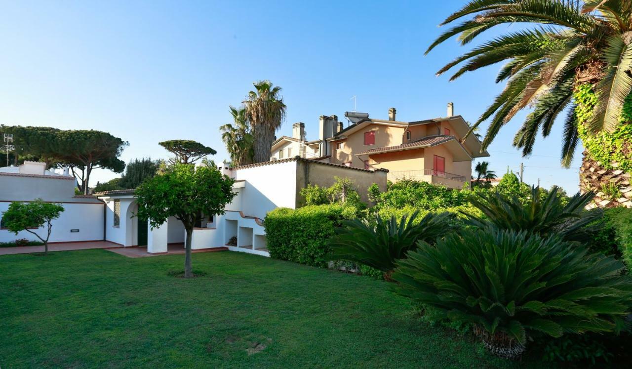 L'Ippocampo Guest House Sabaudia Exterior foto