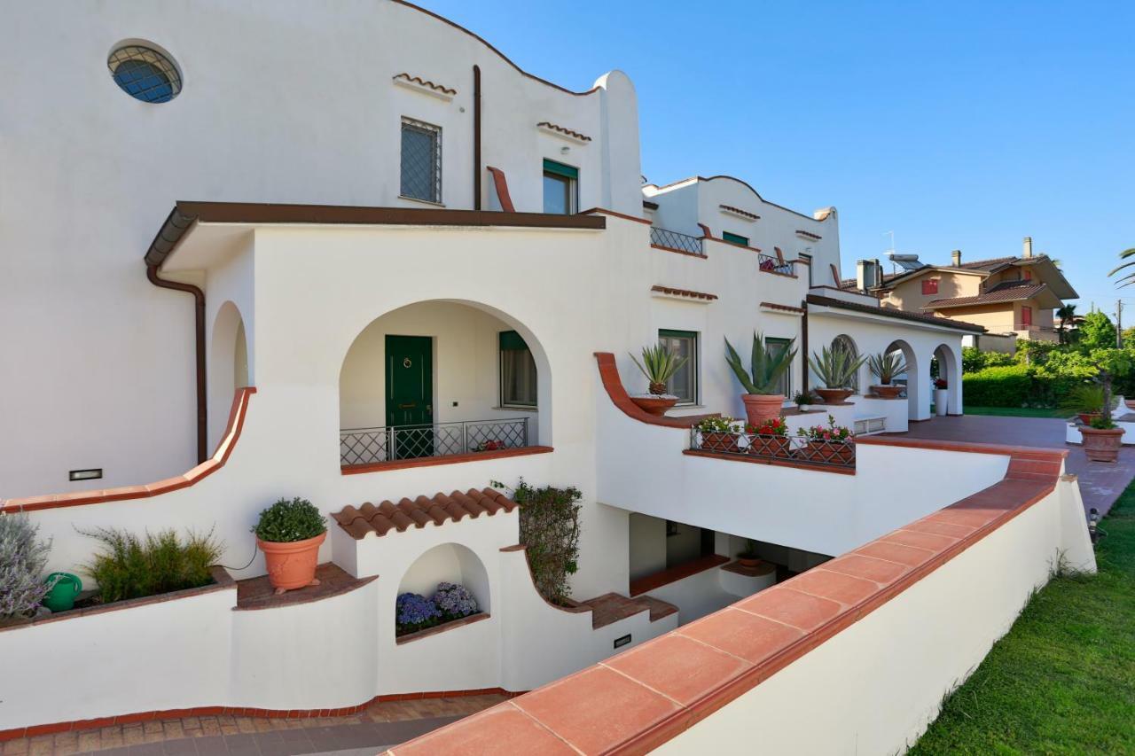 L'Ippocampo Guest House Sabaudia Exterior foto